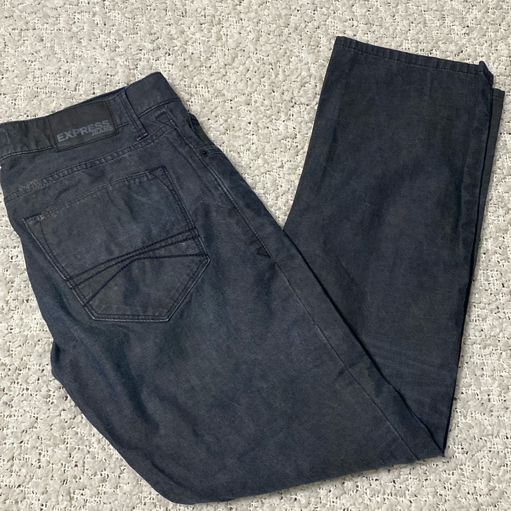 EXPRESS Kingston Classic fit. Straight leg. 31/30